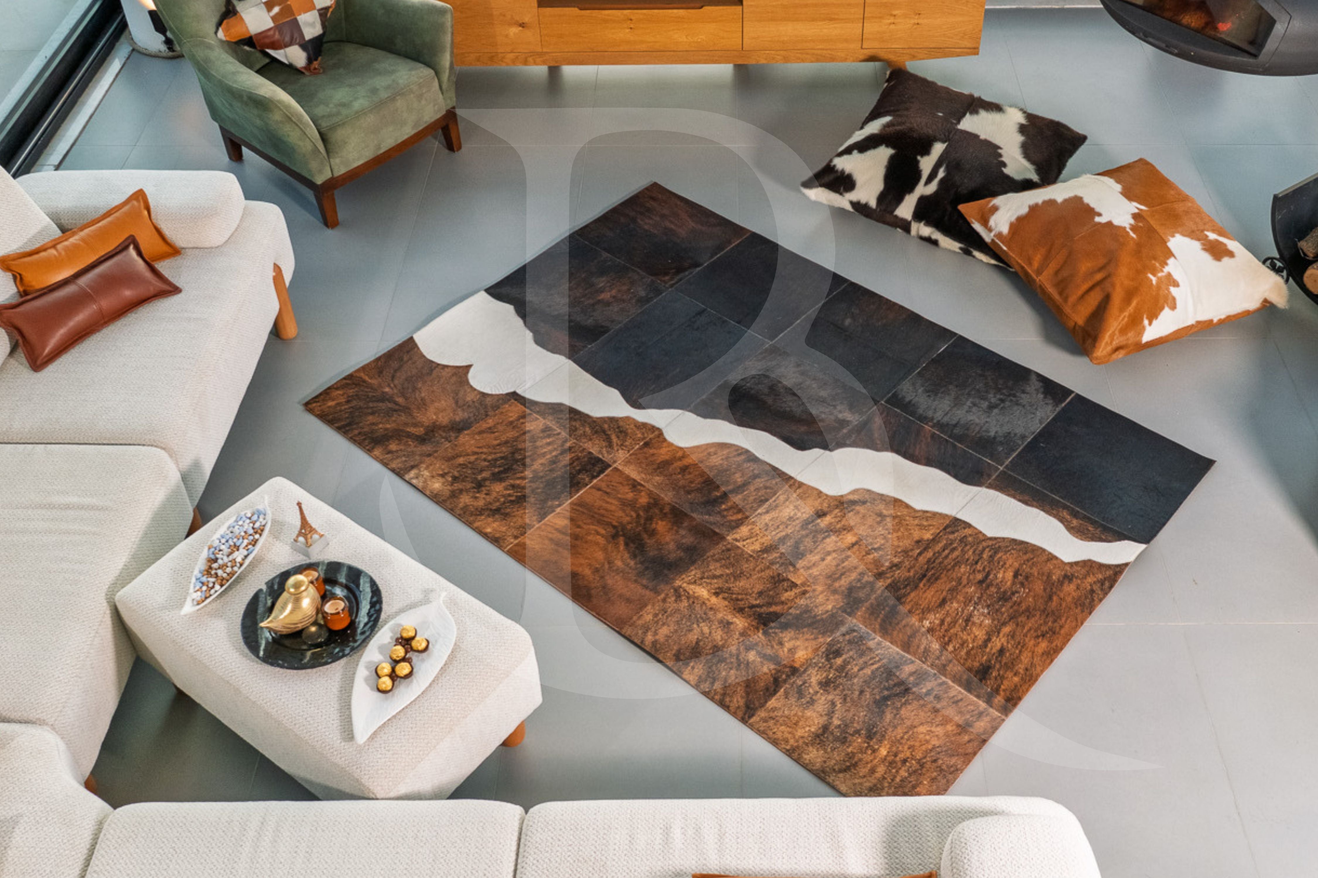 Su Yolu Temalı Patchwork Cowhide Halı